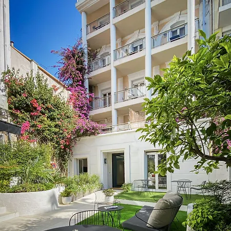 Hotel Moliere 3*