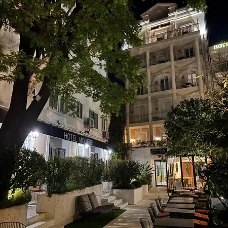Hotel Moliere 3*