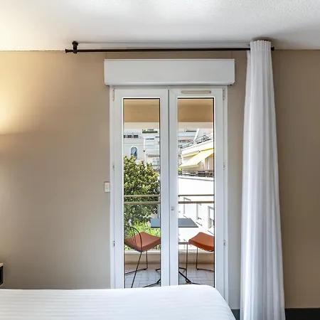 Moliere Hotel 3*