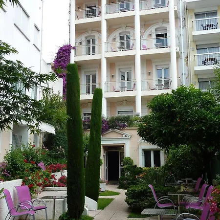 Moliere Cannes